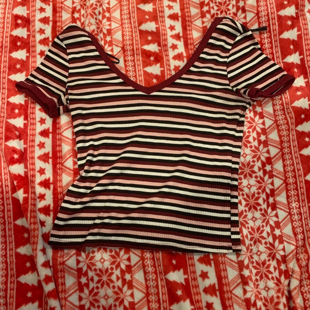 Crop top - Picture 2 of 2